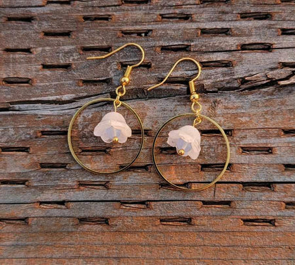 Dainty Hoop Flower Earrings